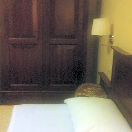 Pitagora House 3*