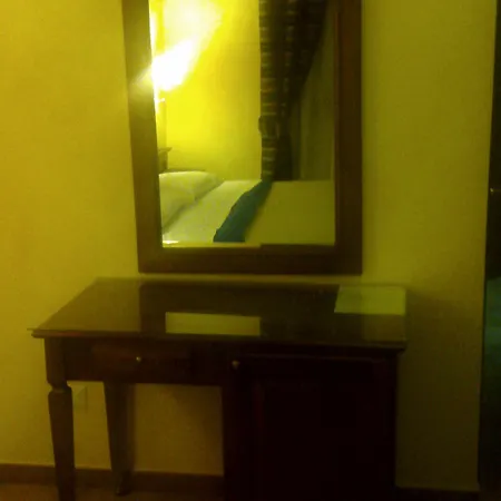 Pitagora House Bed & Breakfast Roma