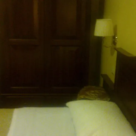 Pitagora House 3* ローマ