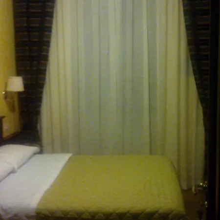 Pitagora House 3* Řím